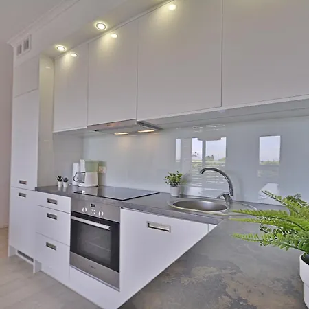 Appartement Sunset - Przestronne, Sloneczne Mieszkanie Dla Rodzin - Centrum Miasta Z Widokiem Na Port
