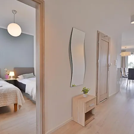 Appartement Sunset - Przestronne, Sloneczne Mieszkanie Dla Rodzin - Centrum Miasta Z Widokiem Na Port *