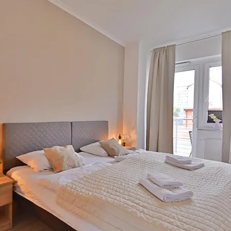 Appartement Sunset - Przestronne, Sloneczne Mieszkanie Dla Rodzin - Centrum Miasta Z Widokiem Na Port *